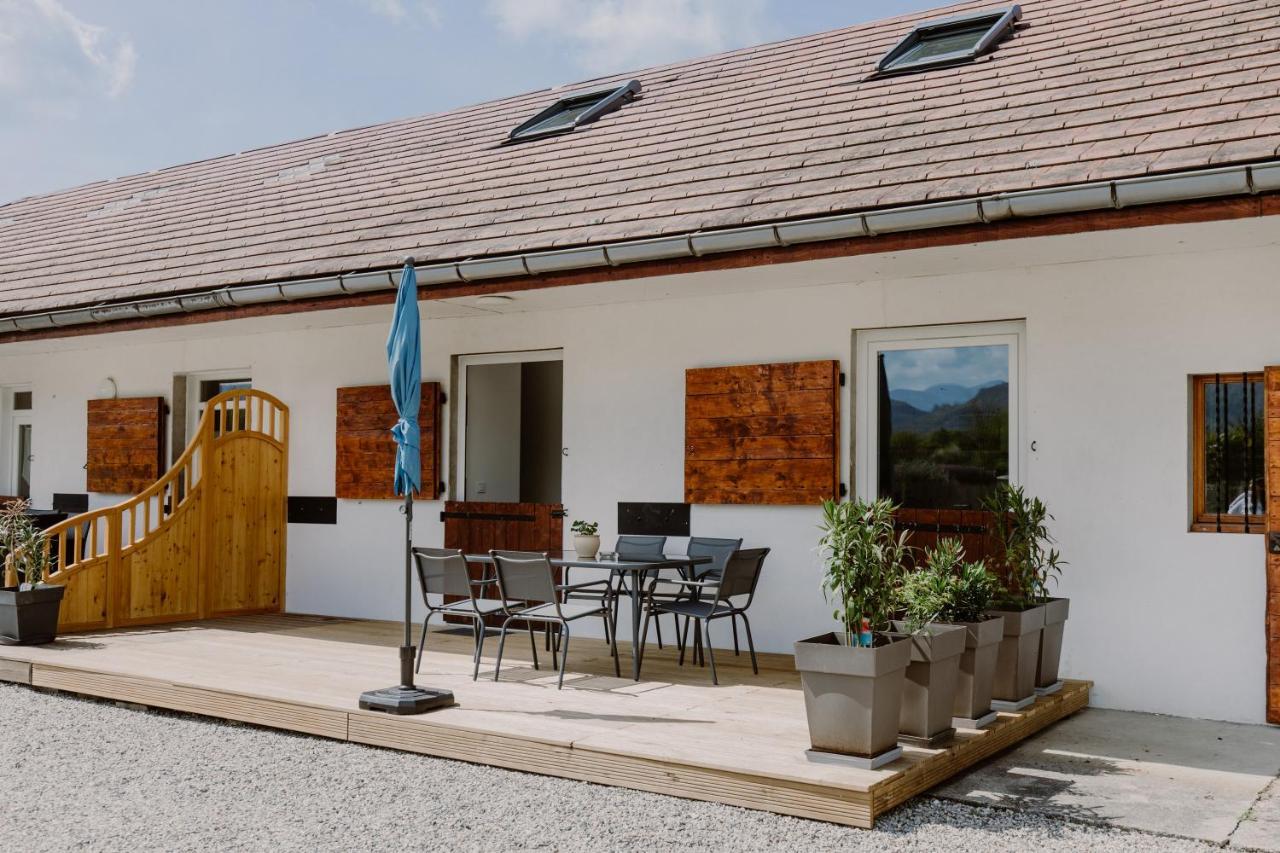 Domaine Les Hirondelles Carmen Villa Domessin Eksteriør billede